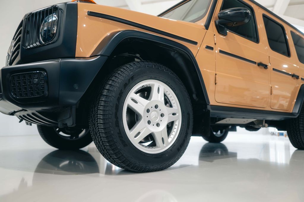 Mercedes-Benz G 450 2025