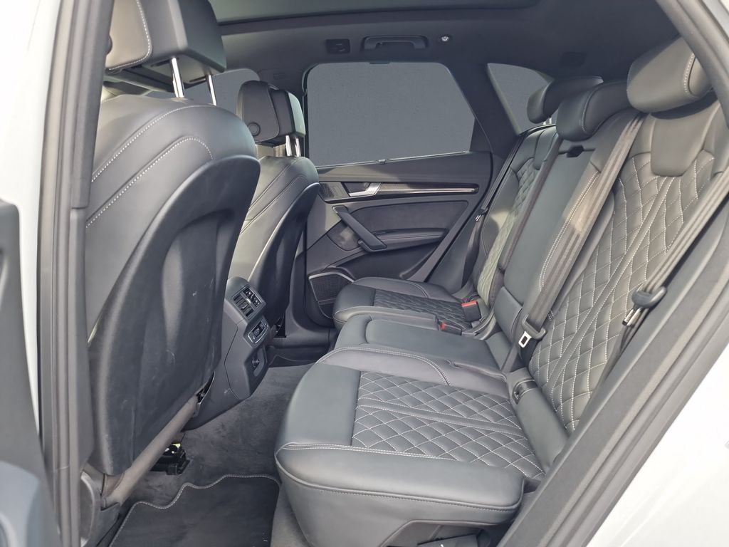 Audi SQ5 2022