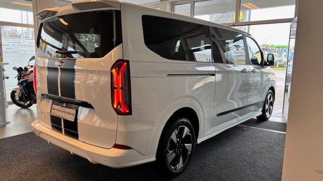 Ford Tourneo Custom 2025