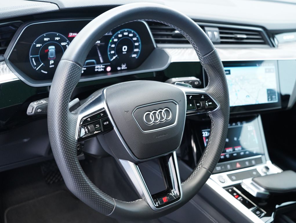 Audi e-tron 2021