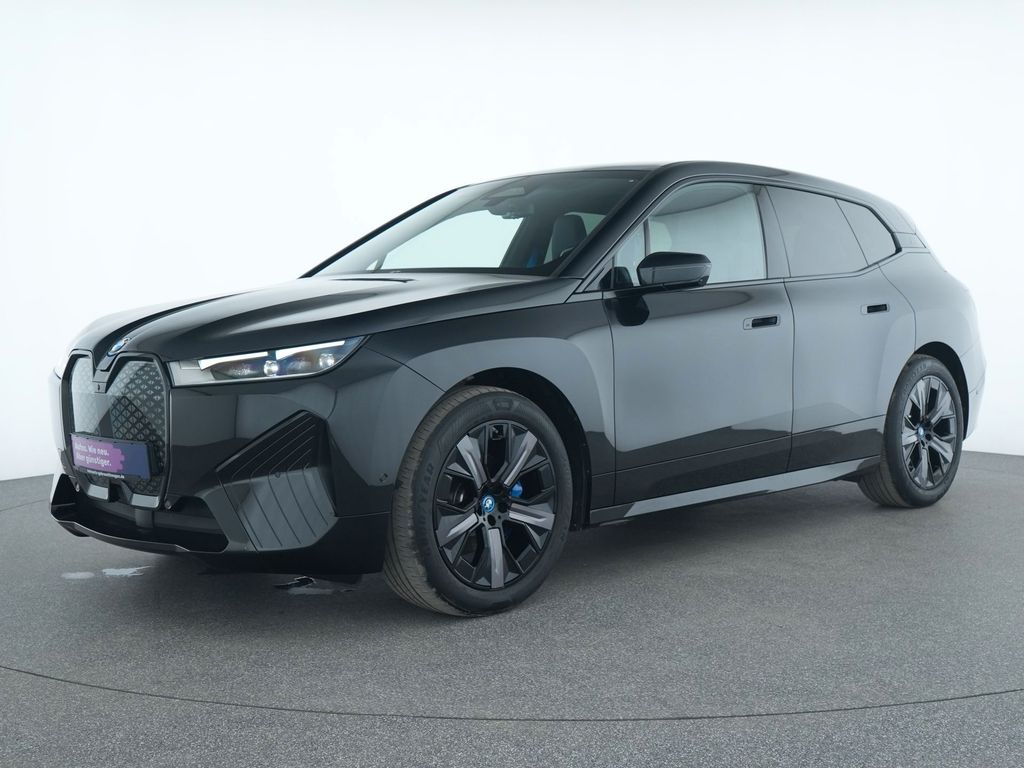 BMW iX 2023