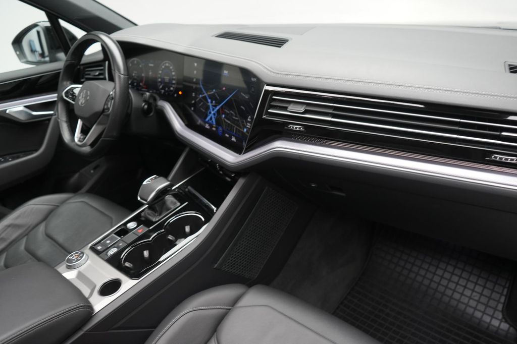 Volkswagen Touareg 2021