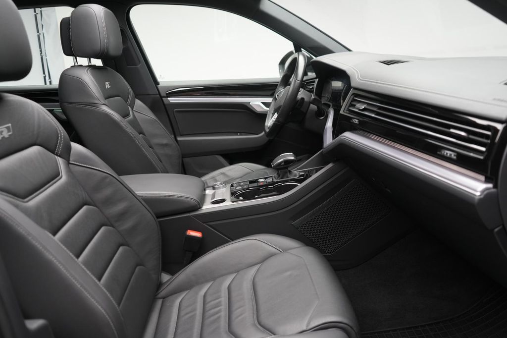 Volkswagen Touareg 2021