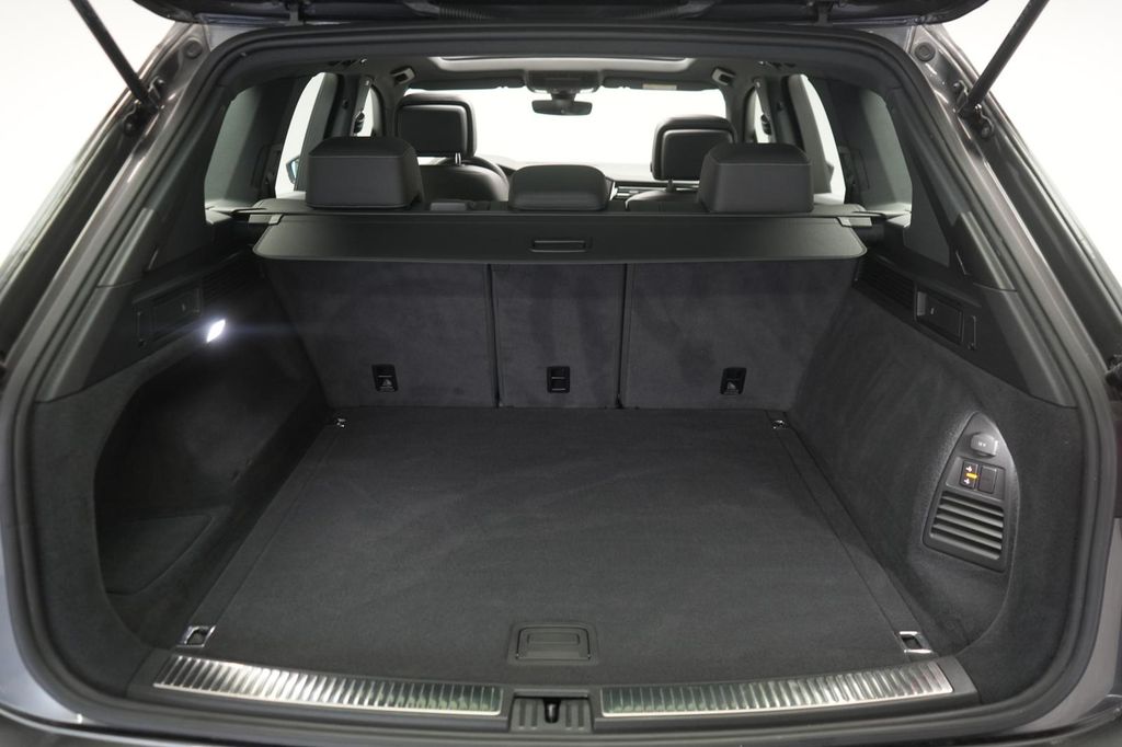 Volkswagen Touareg 2021