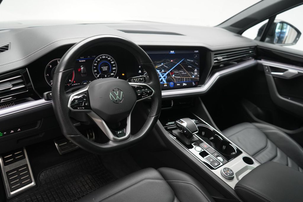 Volkswagen Touareg 2021