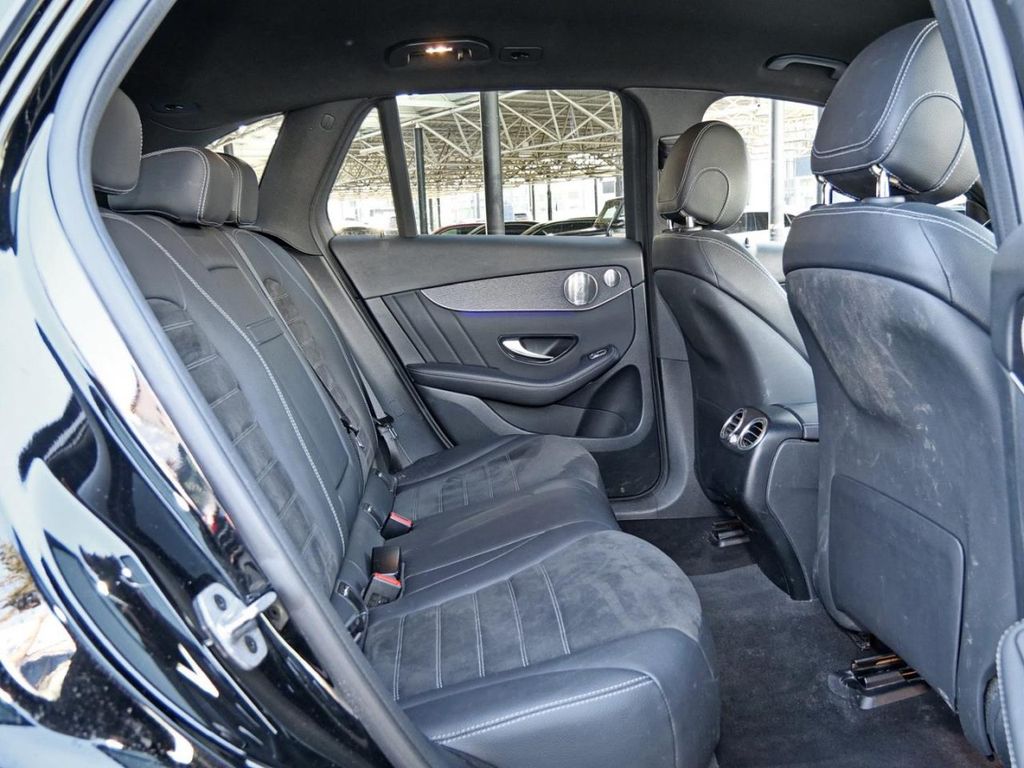 Mercedes-Benz GLC 300 2021