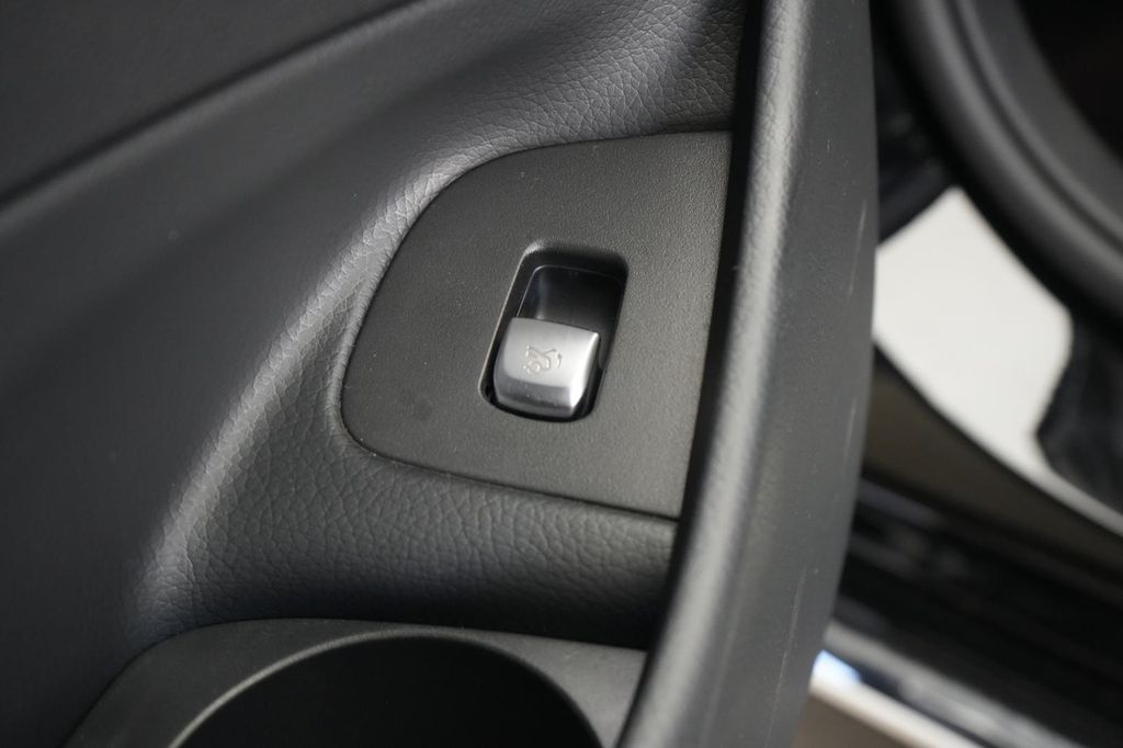 Mercedes-Benz E 300 2022