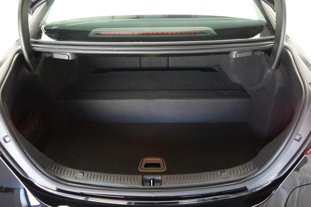 Mercedes-Benz E 300 2022