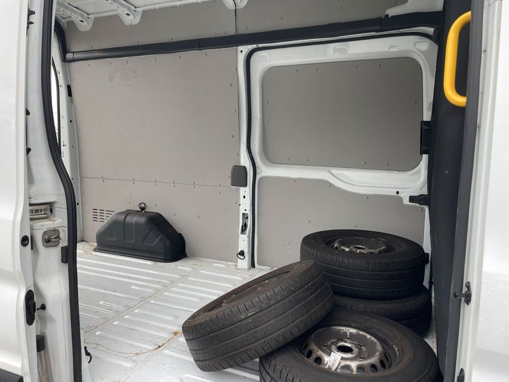 Ford Transit 2020