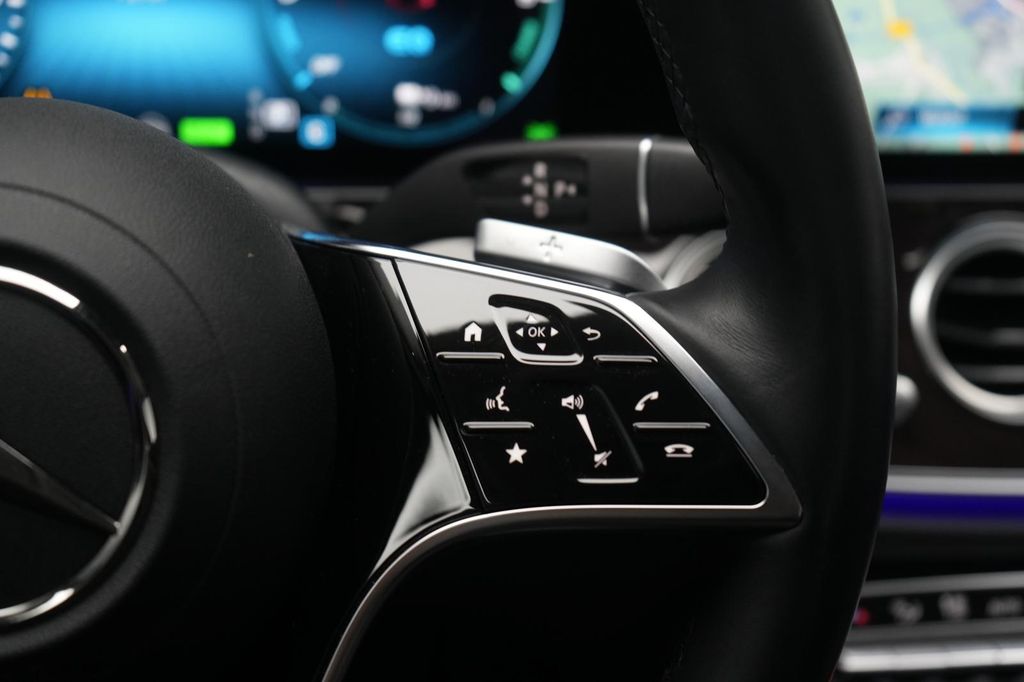 Mercedes-Benz E 300 2022