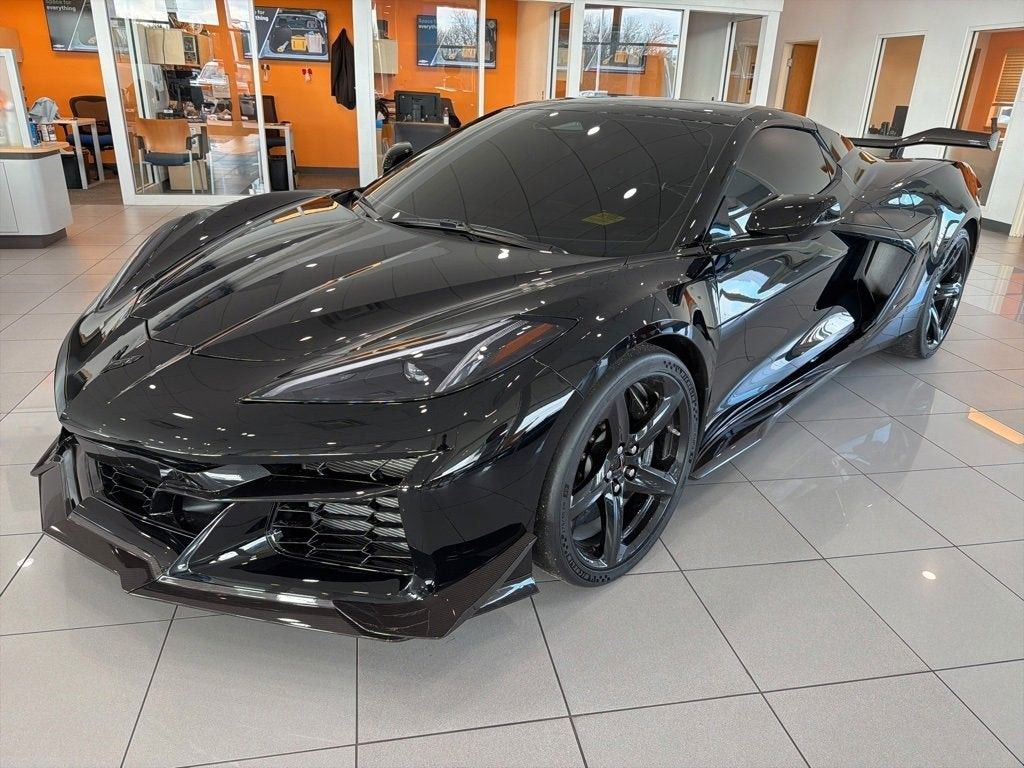 Corvette C8 2025