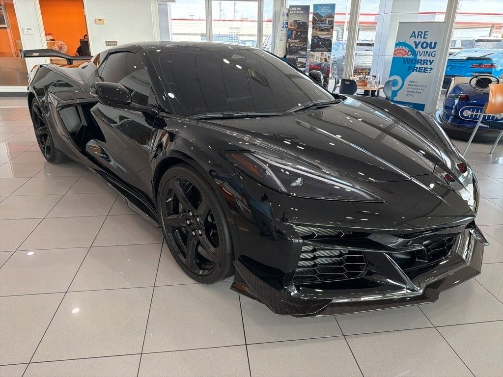 Corvette C8 2025
