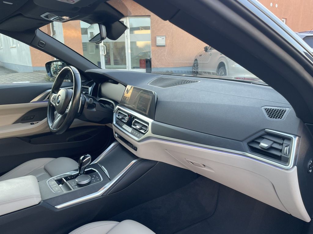 BMW M440 2022