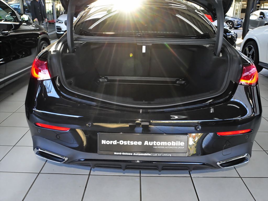 Mercedes-Benz CLE 200 2025