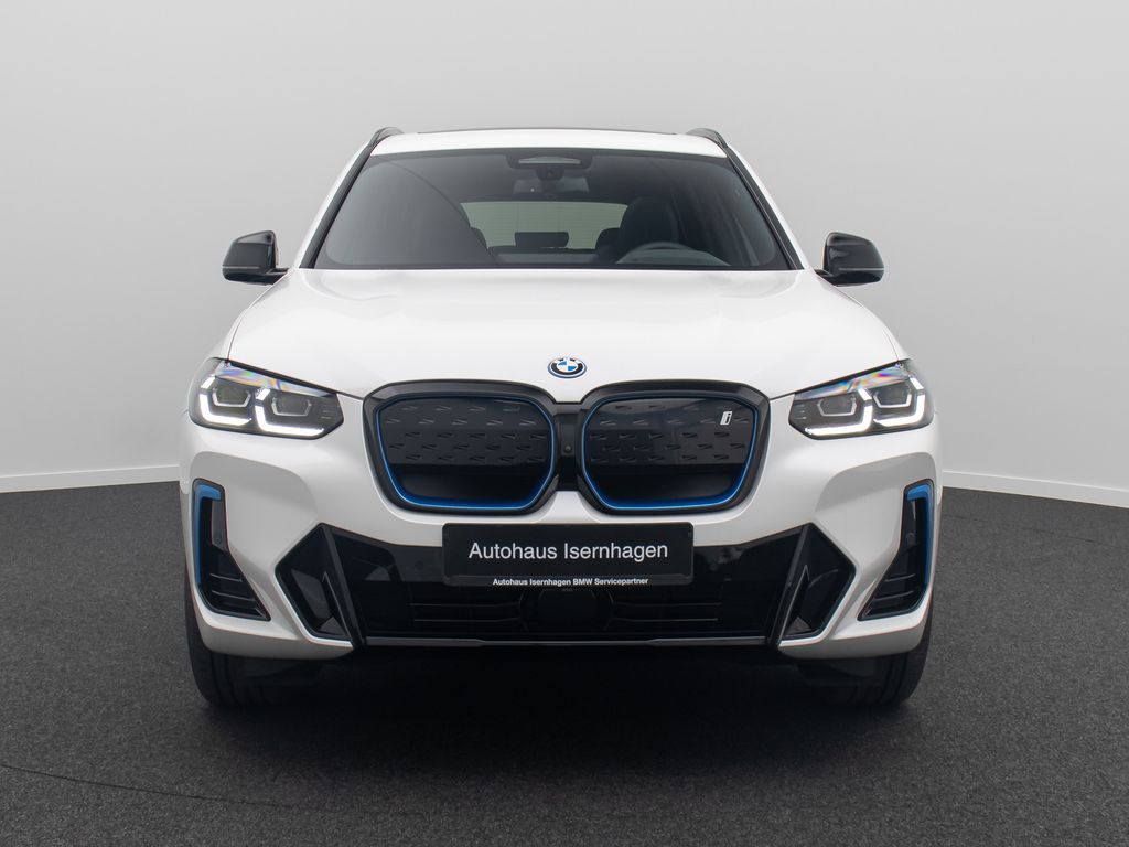 BMW iX3 2022
