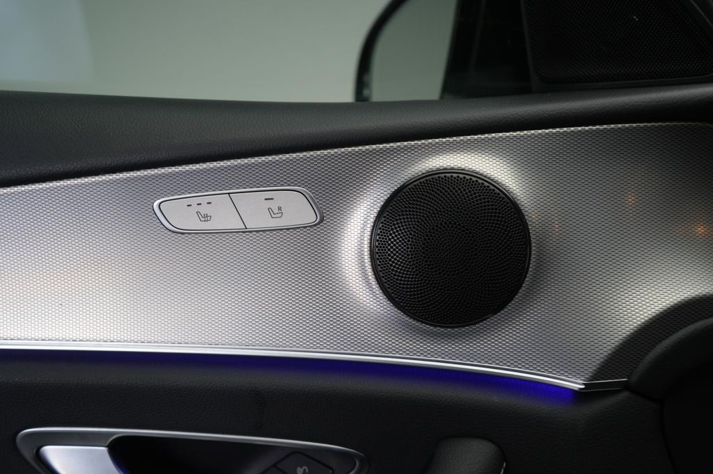 Mercedes-Benz E 300 2019