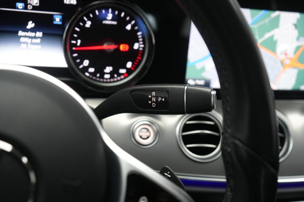 Mercedes-Benz E 300 2019