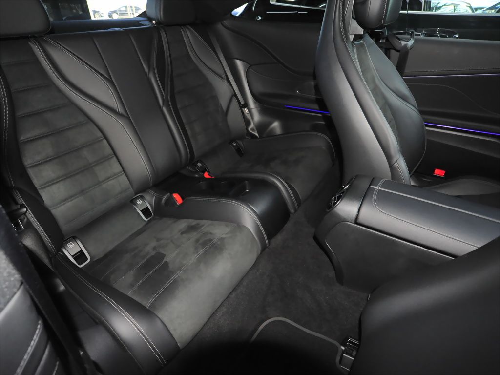 Mercedes-Benz CLE 200 2025