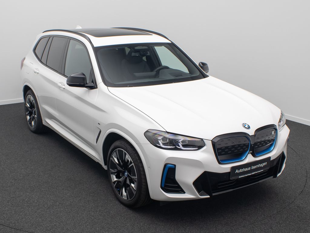 BMW iX3 2022