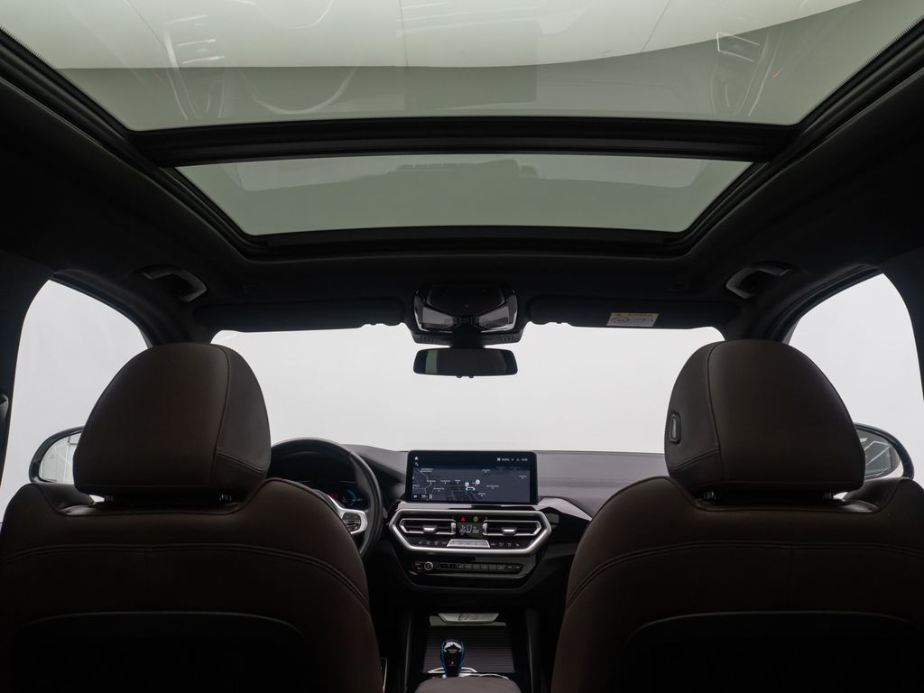 BMW iX3 2022