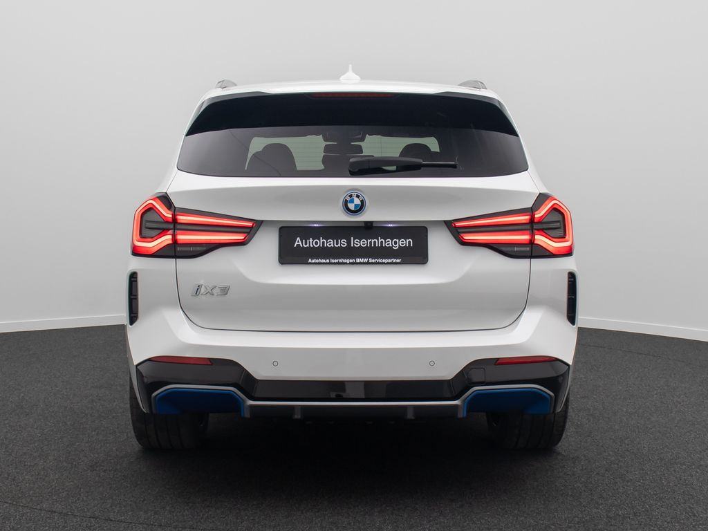 BMW iX3 2022