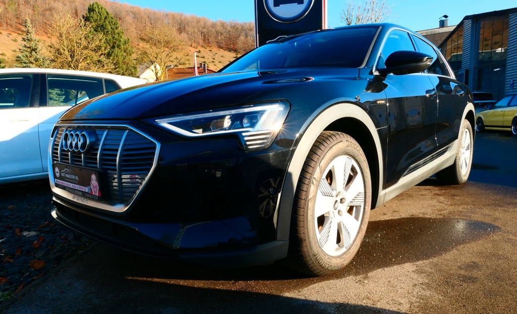 Audi e-tron 2021