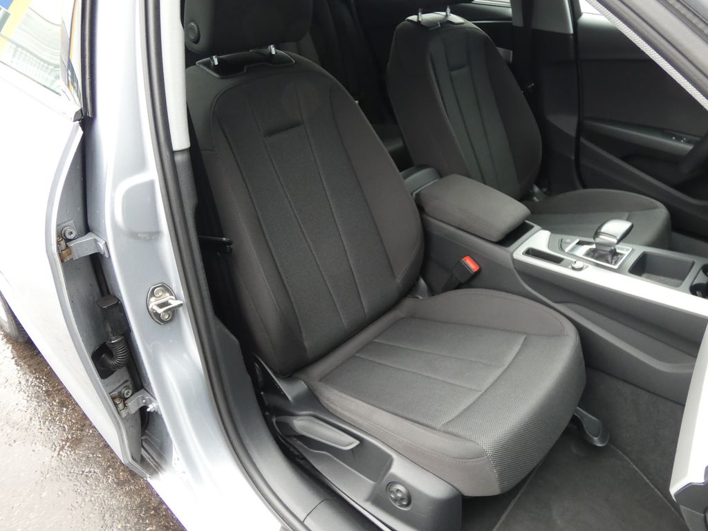 Audi A4 2021