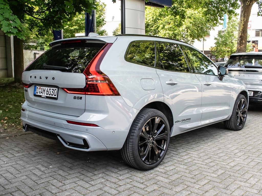 Volvo XC60 2025