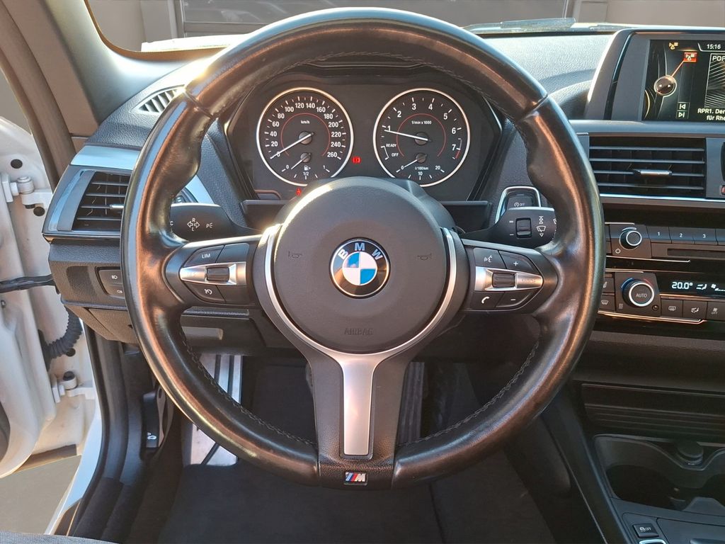 BMW 220 2016