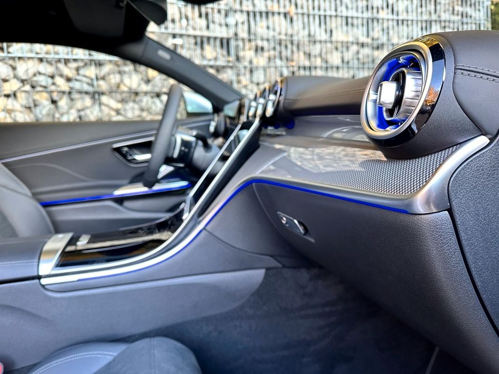 Mercedes-Benz CLE 180 2025