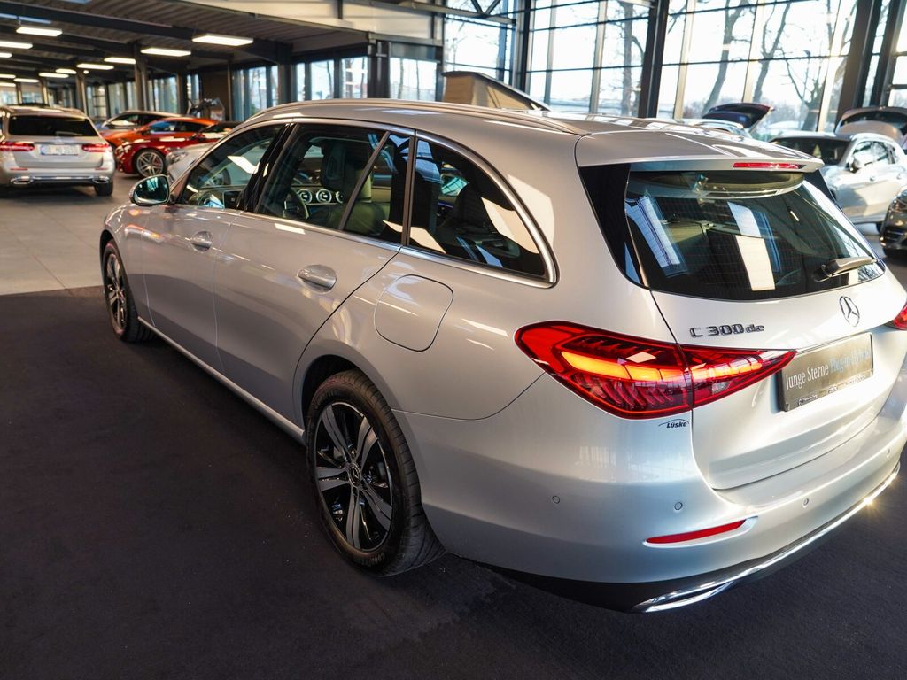 Mercedes-Benz C 300 2024