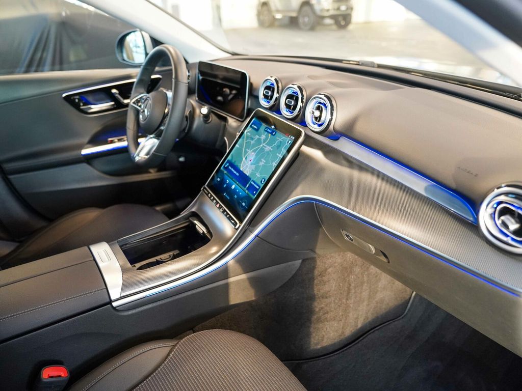 Mercedes-Benz C 300 2024