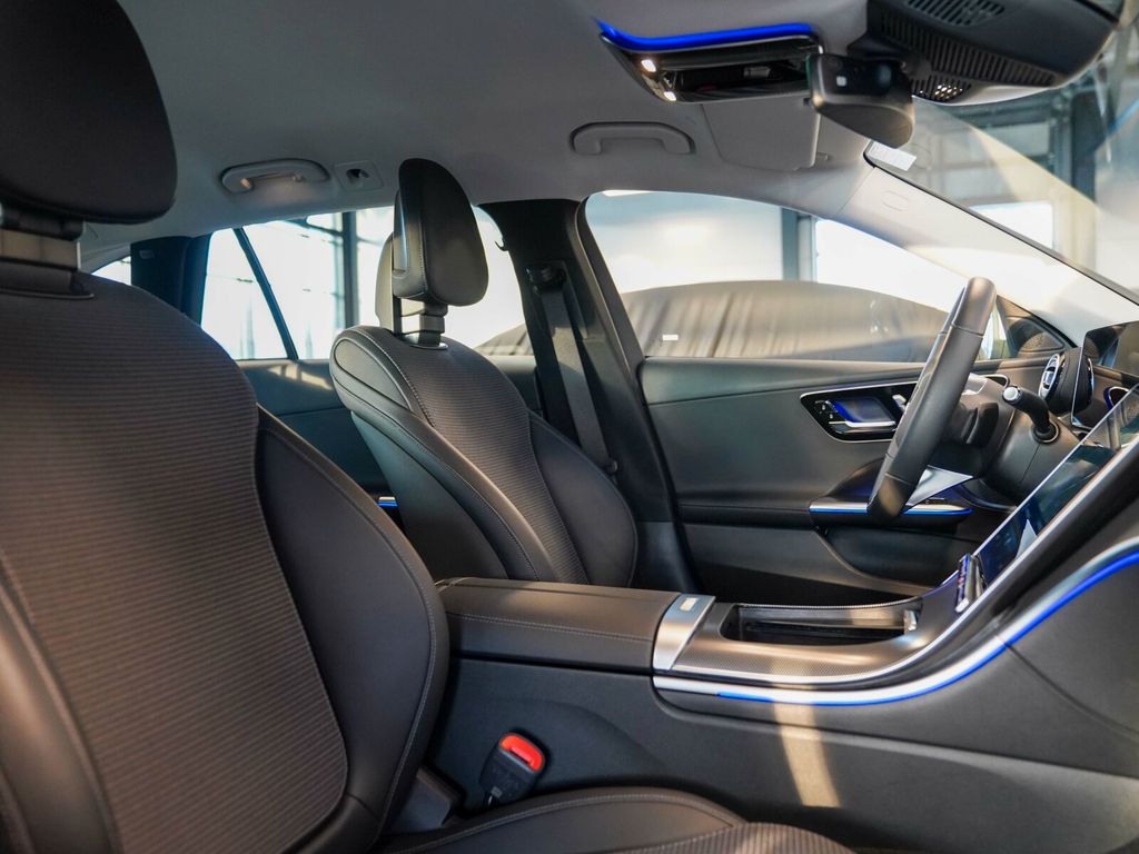 Mercedes-Benz C 300 2024