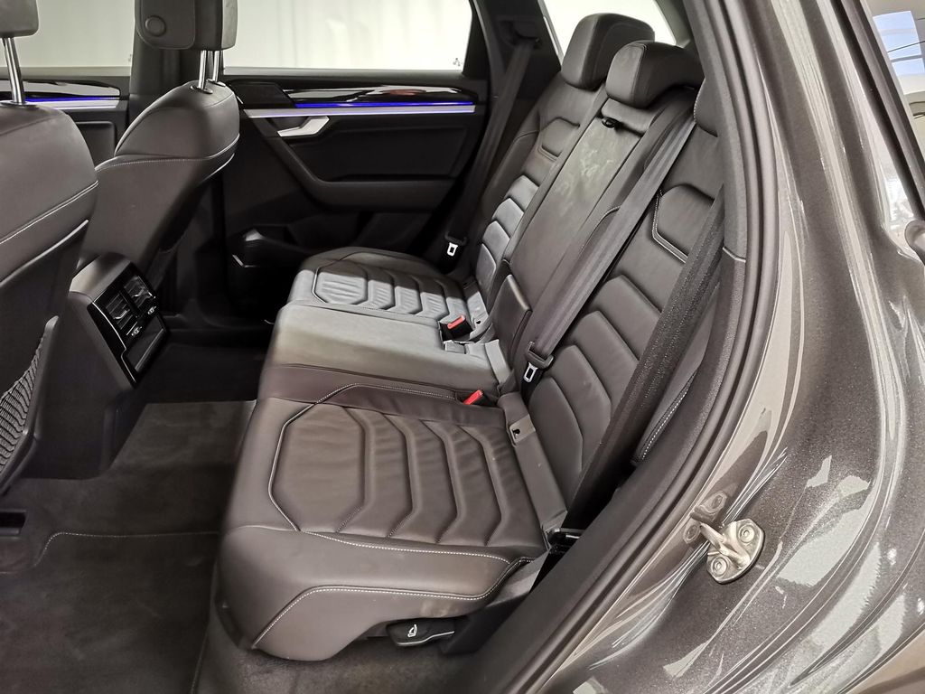 Volkswagen Touareg 2021