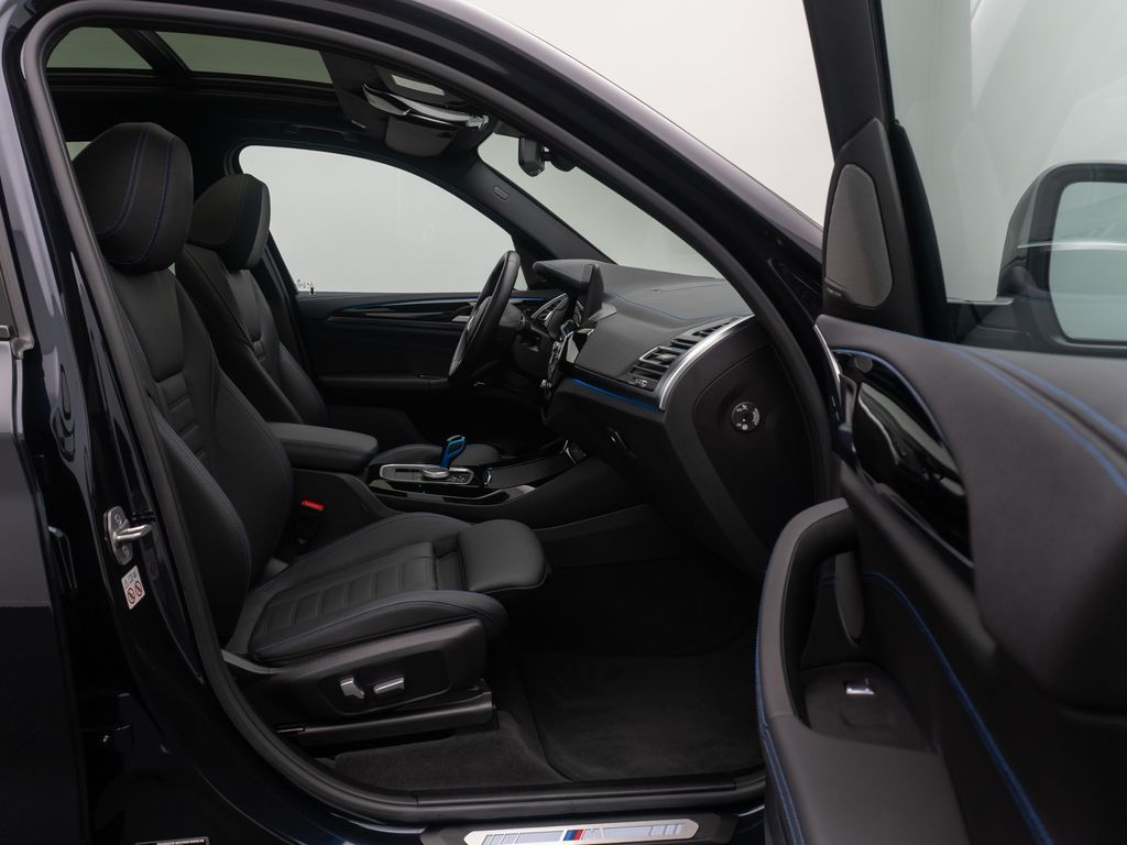 BMW iX3 2022