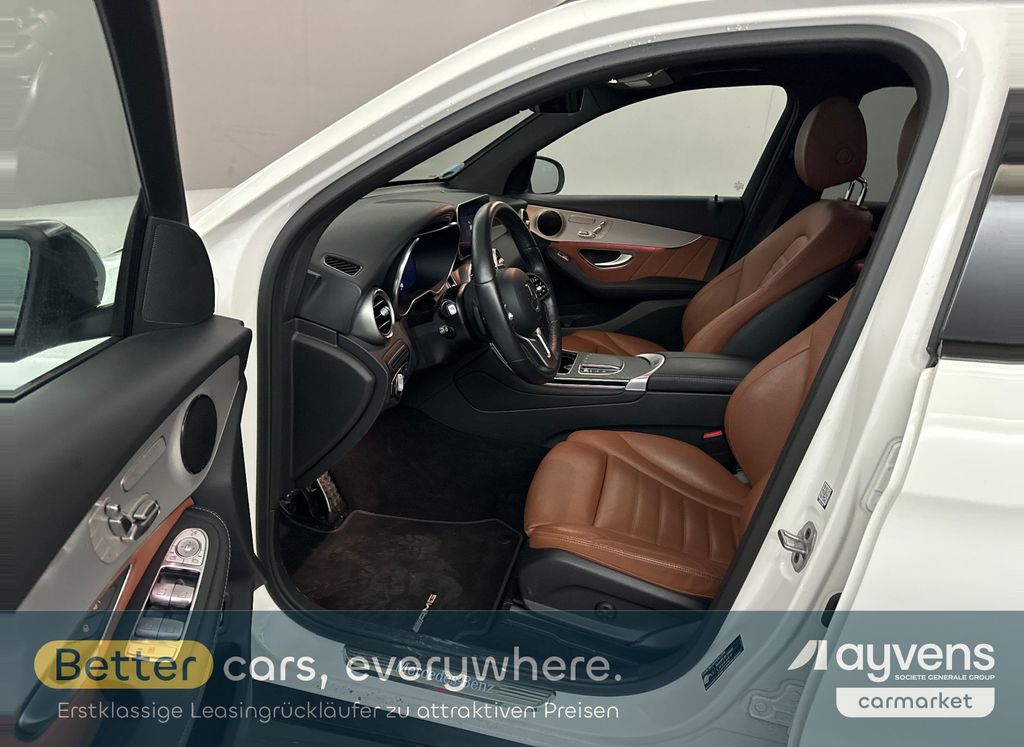 Mercedes-Benz GLC 300 2022
