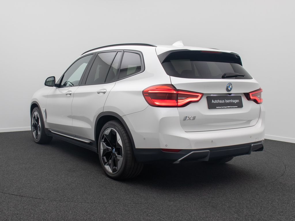 BMW iX3 2021