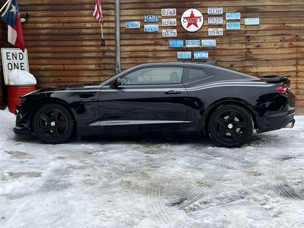 Chevrolet Camaro 2022