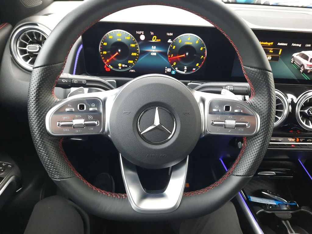 Mercedes-Benz GLB 200 2023