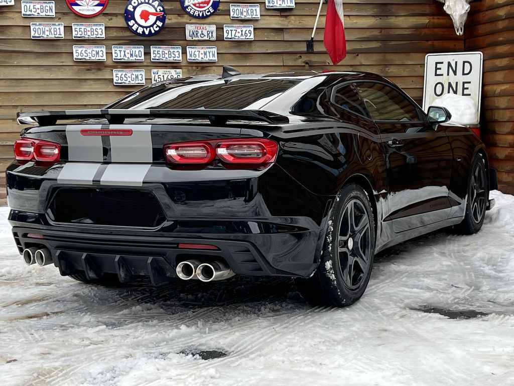 Chevrolet Camaro 2022