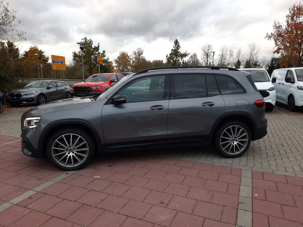 Mercedes-Benz GLB 200 2023