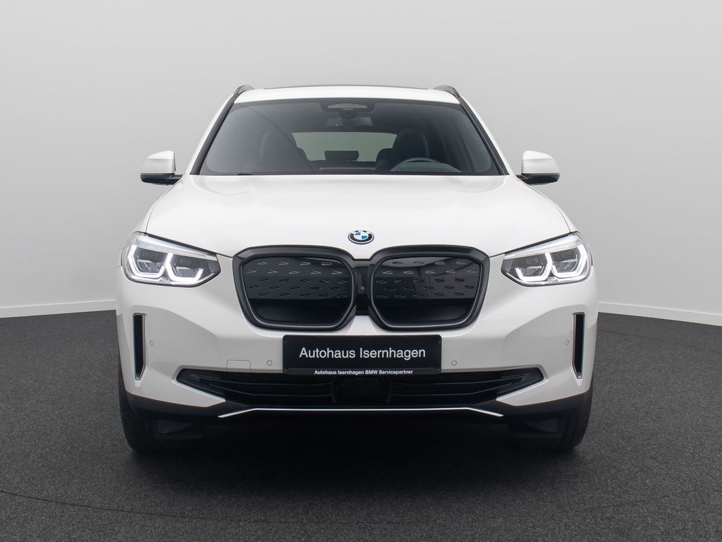 BMW iX3 2021