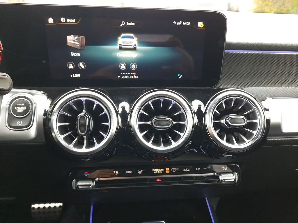 Mercedes-Benz GLB 200 2023