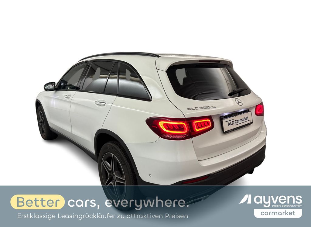 Mercedes-Benz GLC 300 2022
