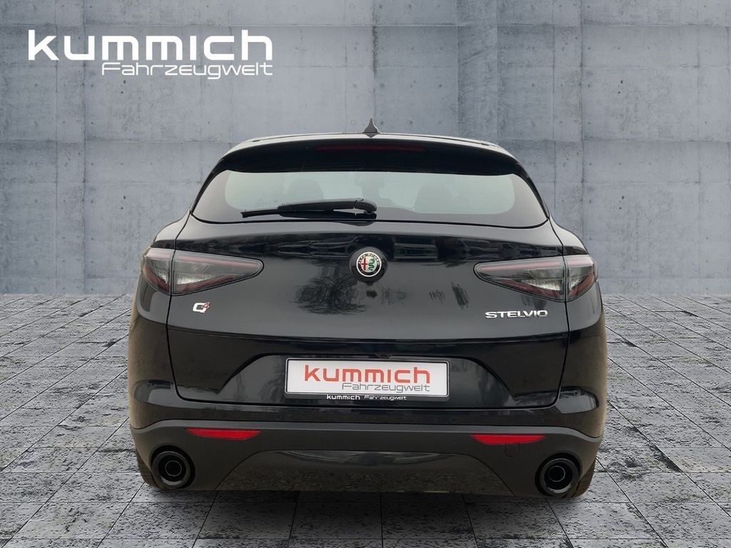 Alfa Romeo Stelvio 2024