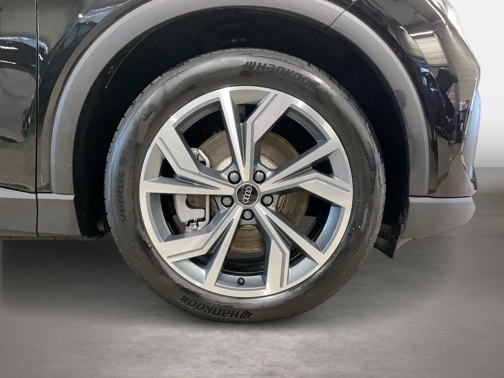 Audi Q4 e-tron 2025