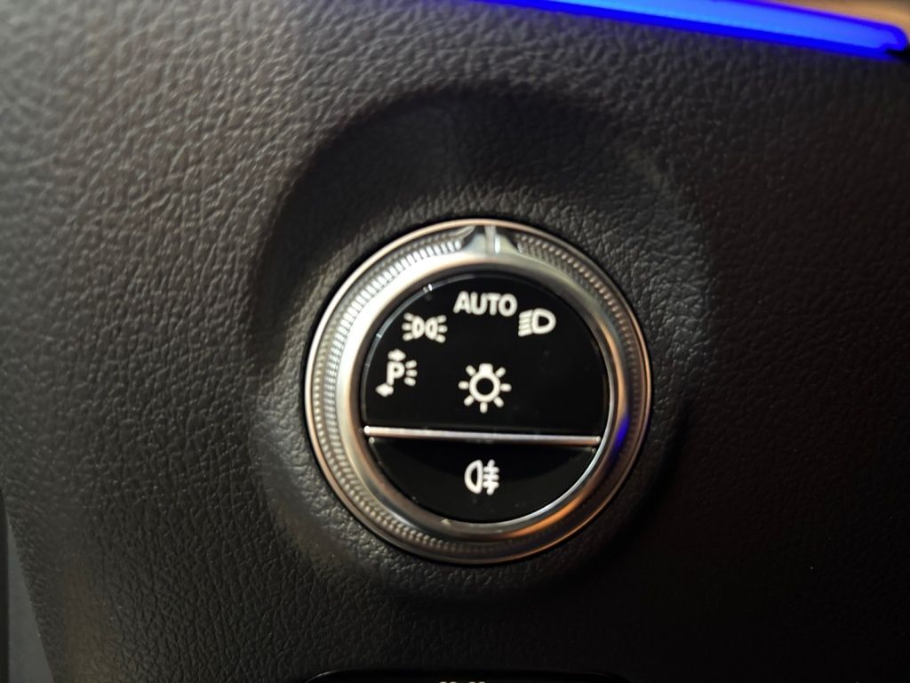 Mercedes-Benz C 200 2026