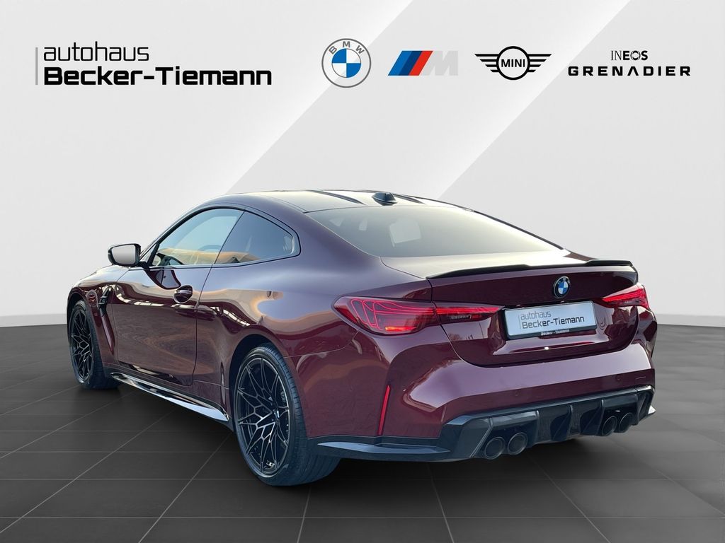 BMW M4 2024