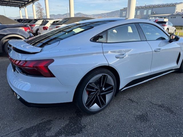 Audi RS e-tron GT 2022