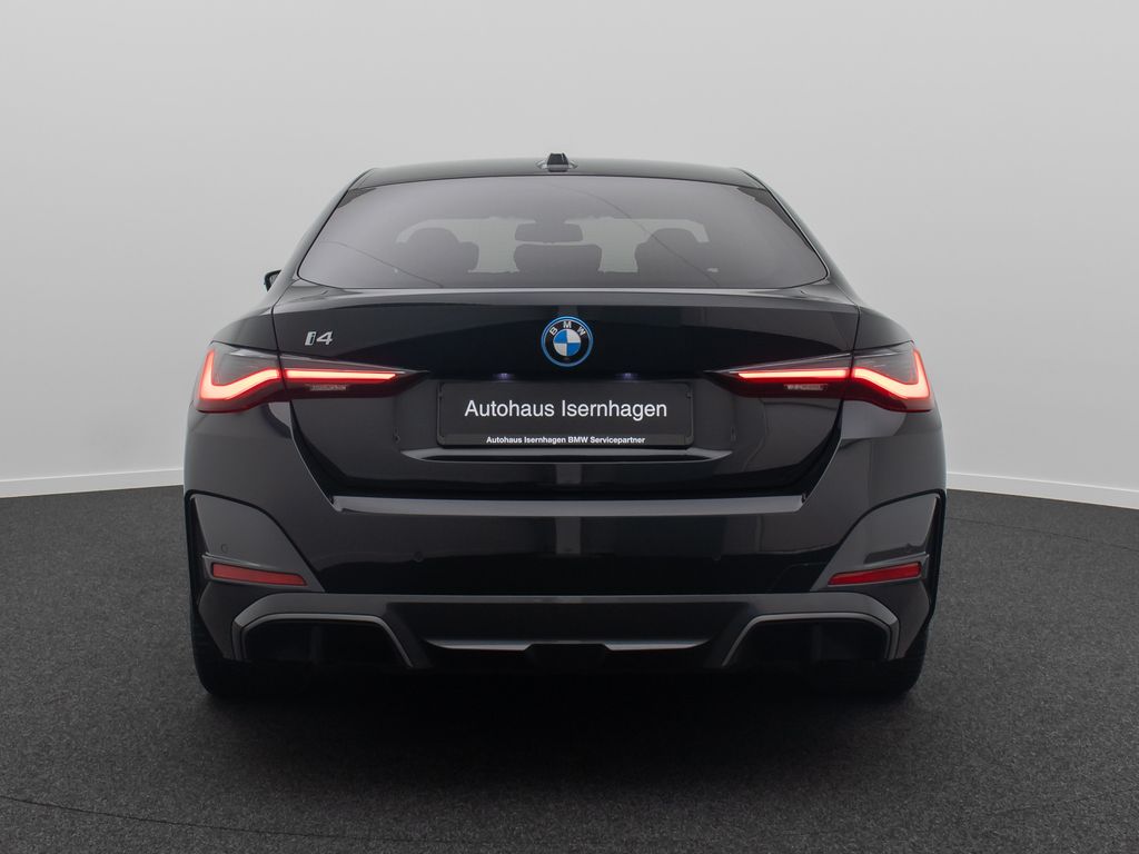 BMW i4 2023